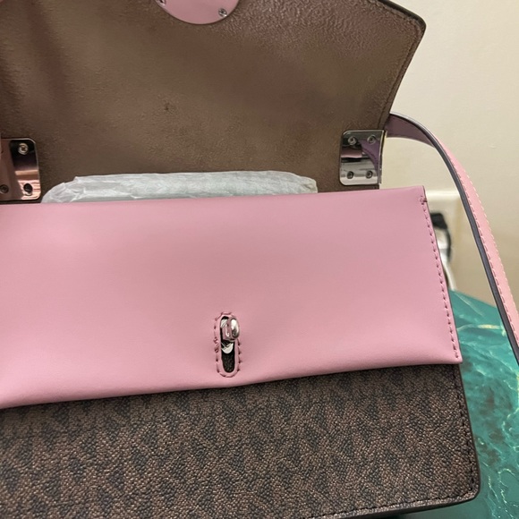 Michael Kors greenwich crossbody bag - fixed price - Picture 8 of 12